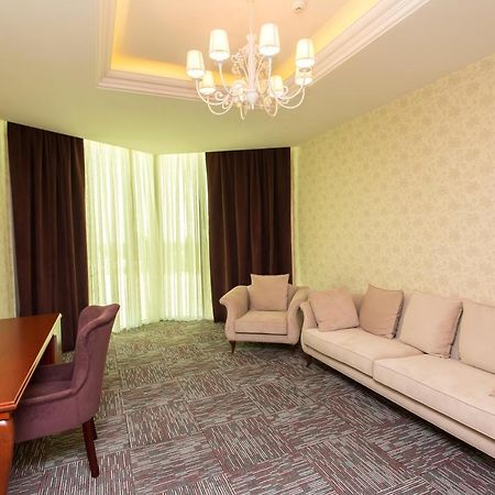 Azpetrol Hotel Qusar Extérieur photo