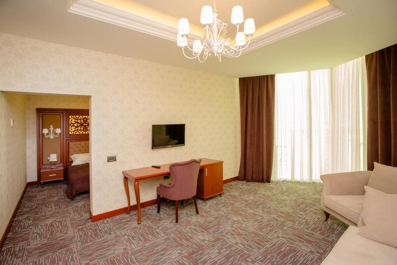 Azpetrol Hotel Qusar Extérieur photo