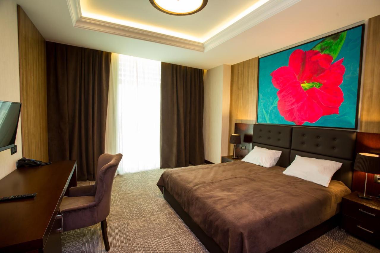 Azpetrol Hotel Qusar Extérieur photo