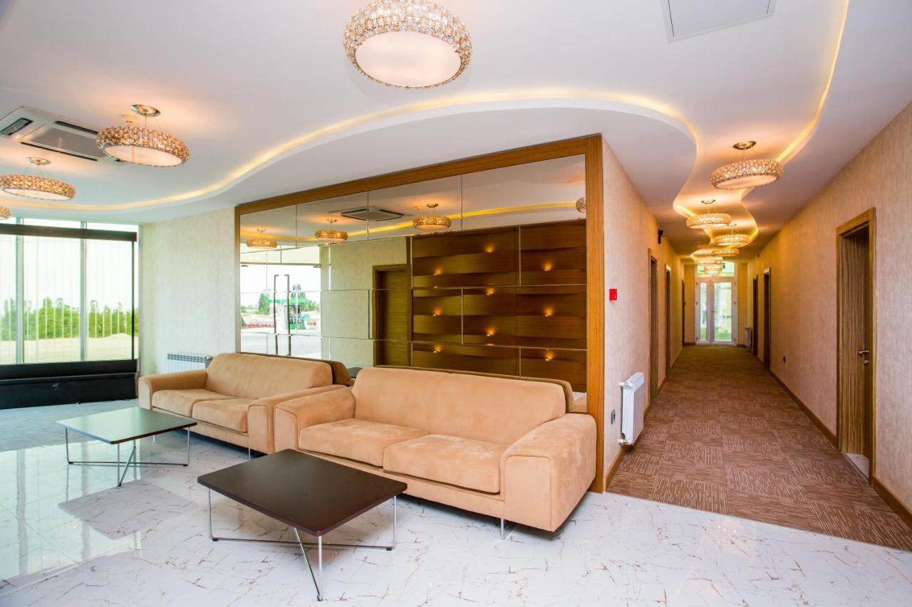 Azpetrol Hotel Qusar Extérieur photo
