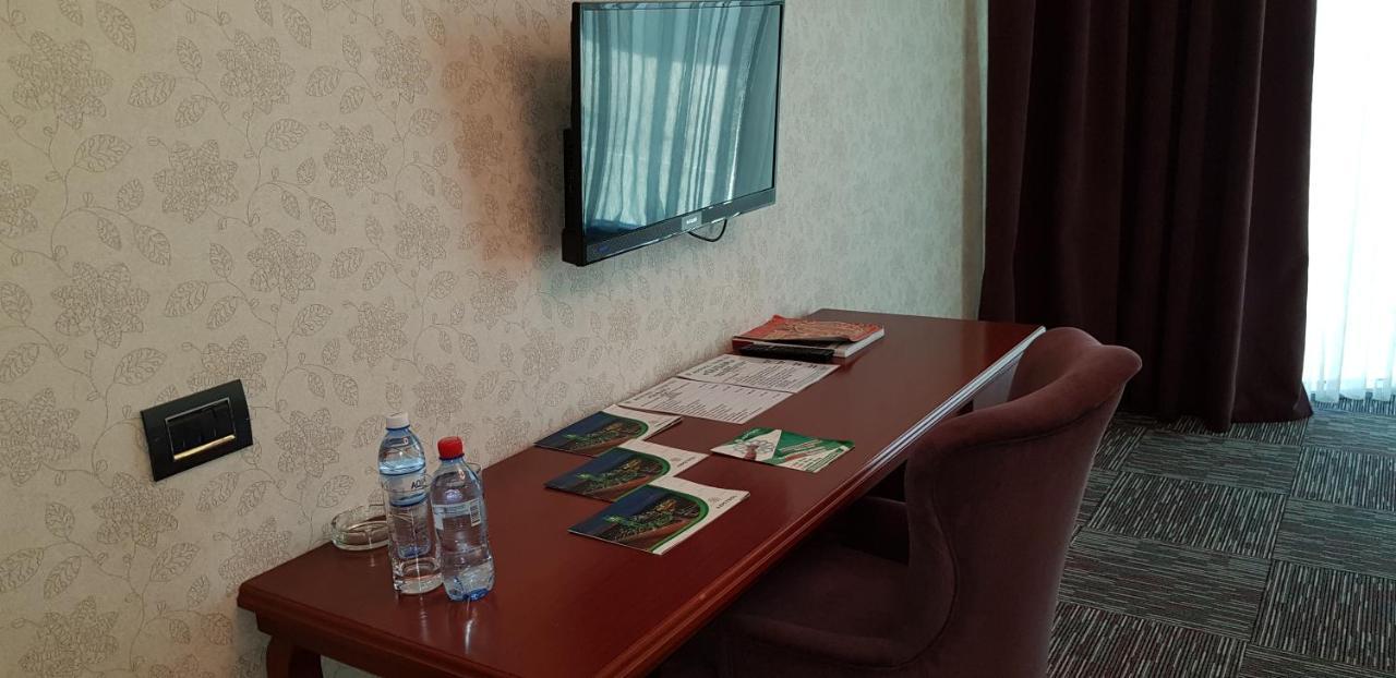 Azpetrol Hotel Qusar Extérieur photo